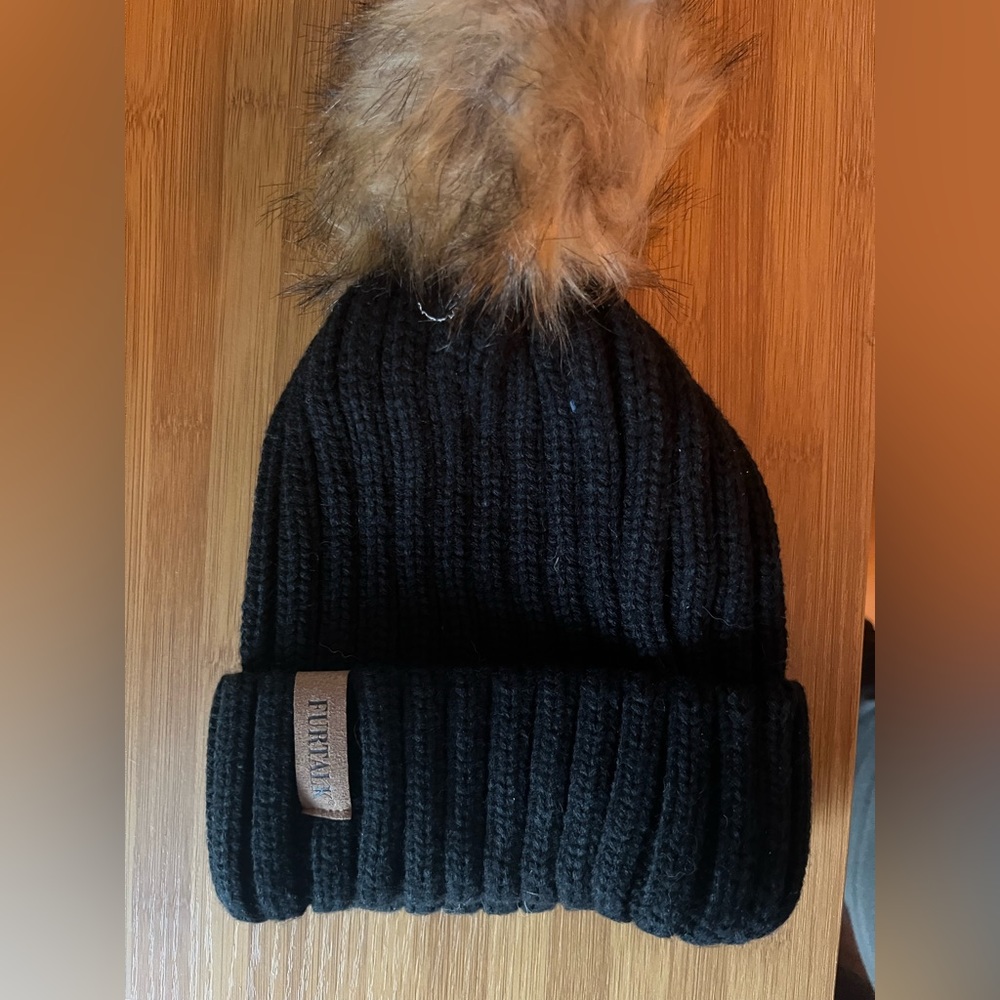 Black Ribbed Winter Hat with Pompom